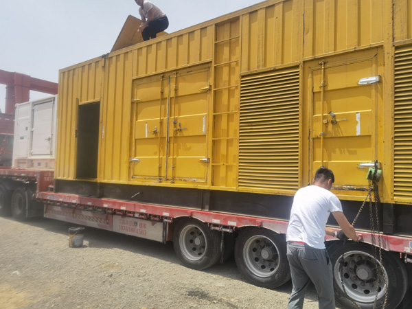 顺德发电机出租100KW发电机需要什么规格的电缆线?