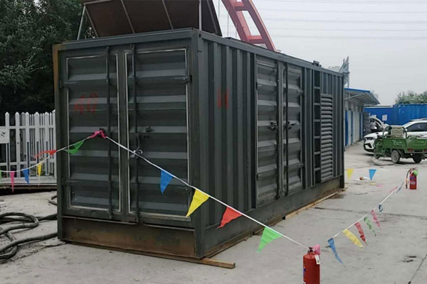 顺德发电机租赁空气滤清器多久更换一次?