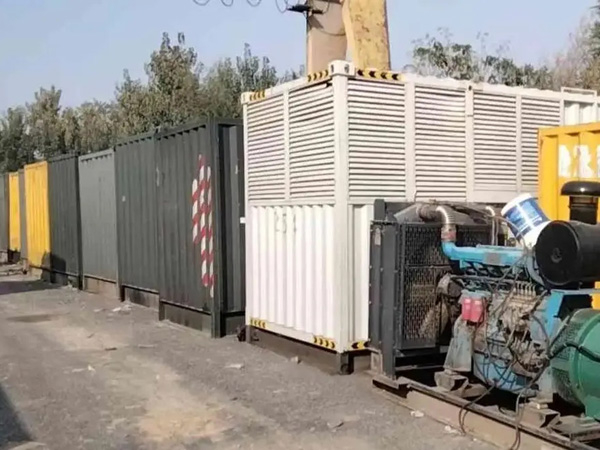 顺德200KW柴油发电机机组每小时油耗是多少?