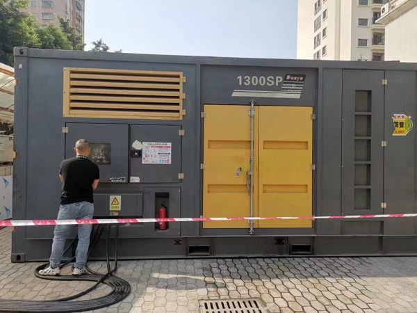 顺德500KW发电机组冬季应该配多大的启动电瓶?